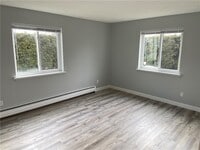 Building Photo - 11 Winston Dr