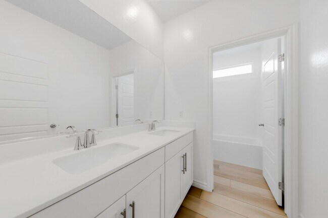 Building Photo - 2023-Built Liberty Floorplan-NEXT-GEN Suite w/3338 sq ft living space w/5 BR’s, 4 1/2 BA's, 3 car...