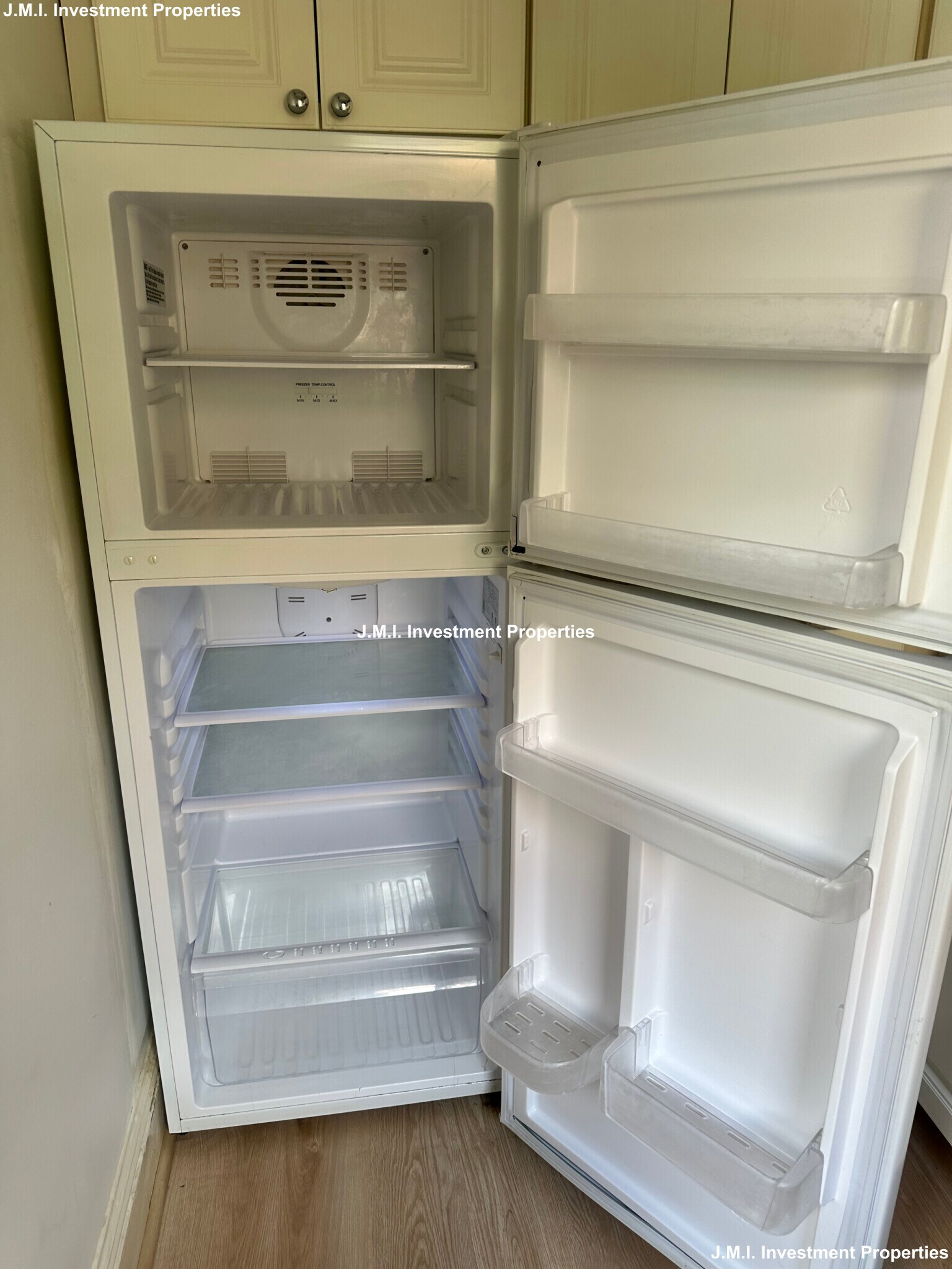 Building Photo - 90 Brainerd Rd