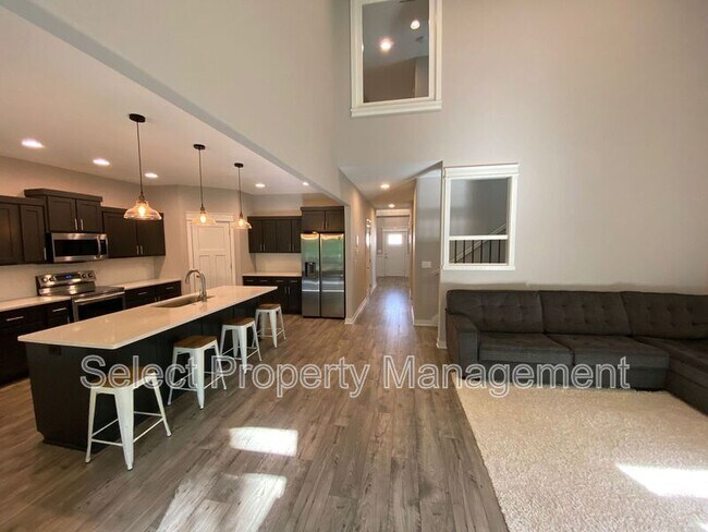 Building Photo - 12581 Berkhill Cv