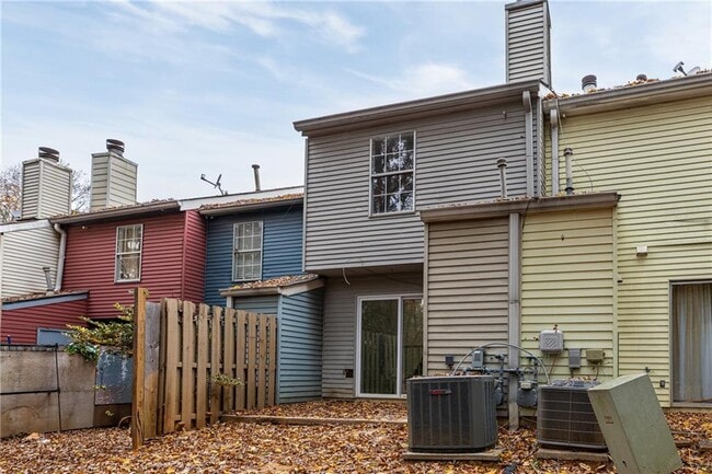 Building Photo - 6716 Colchester Pl NW