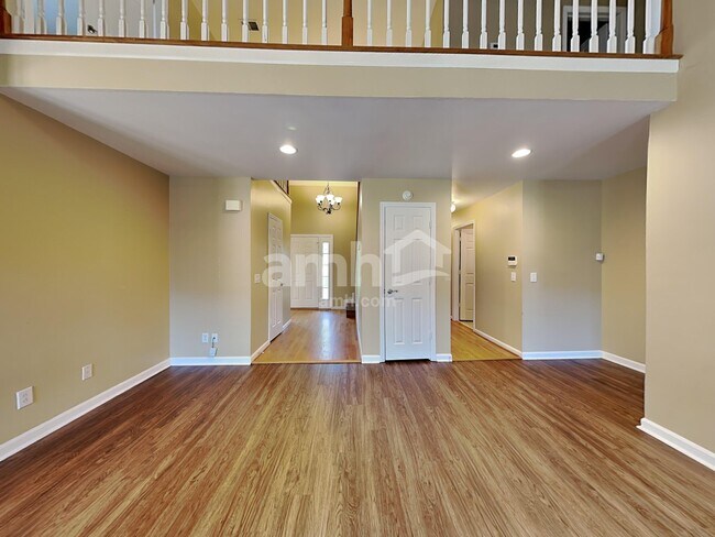 Building Photo - 6544 Broken Bow Dr