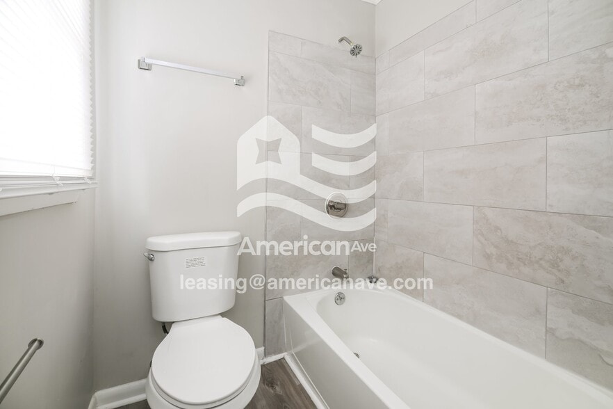 Building Photo - 3102 Player Ave