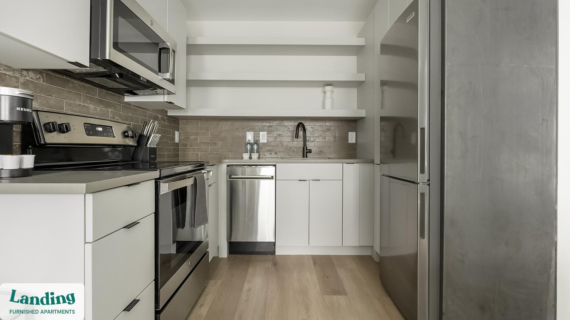 Building Photo - 2009 N Howard St