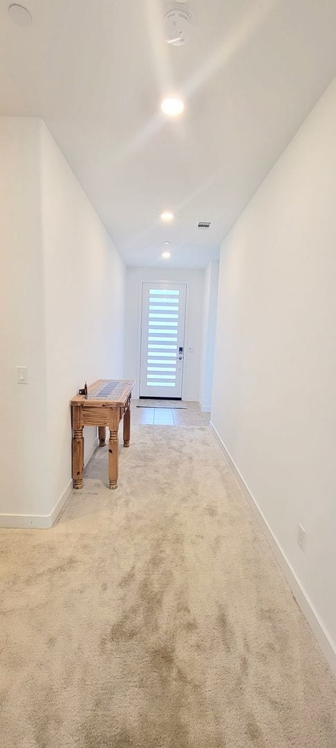 Building Photo - Gorgeous New Lennar Home - Lots of Upgrades - Solar- Must See