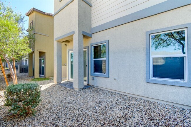 Building Photo - 4234 Lunar Cyn Ave