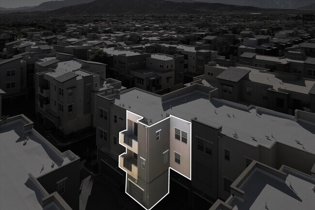 Building Photo - 11236 Rainbow Peak Ave