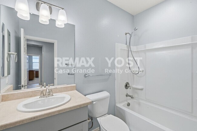 Building Photo - Move-In Ready Desert Gem with Stylish Furnishings & Private Backyard!