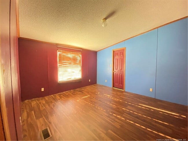 Building Photo - 217 Longhill Dr