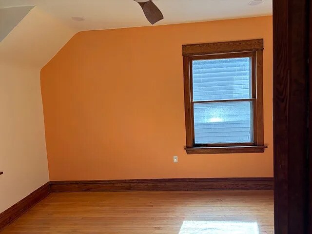 Building Photo - 4508 N Christiana Ave