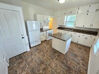 Building Photo - 1808 56th St