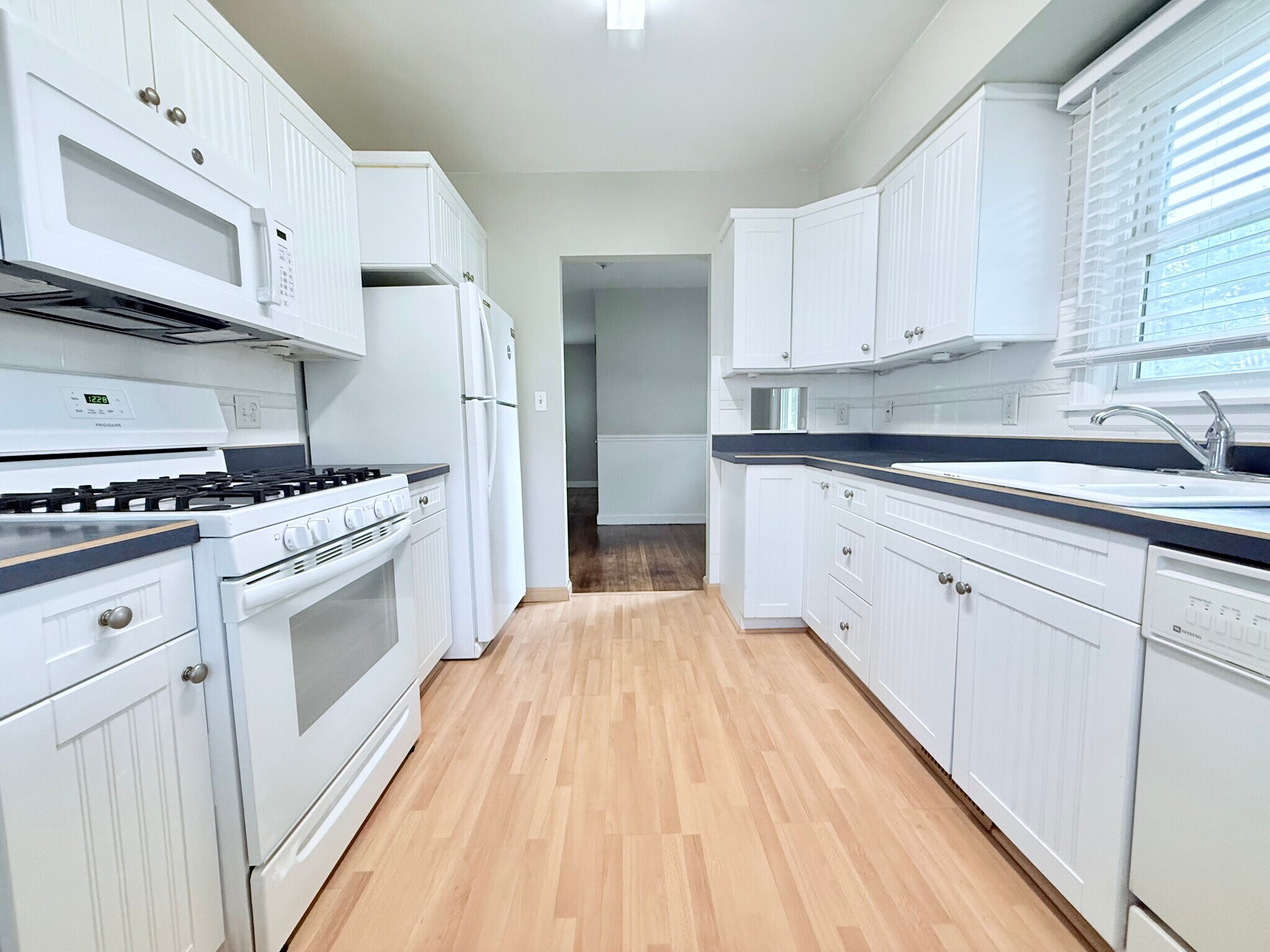 Kitchen - 310 N Division St