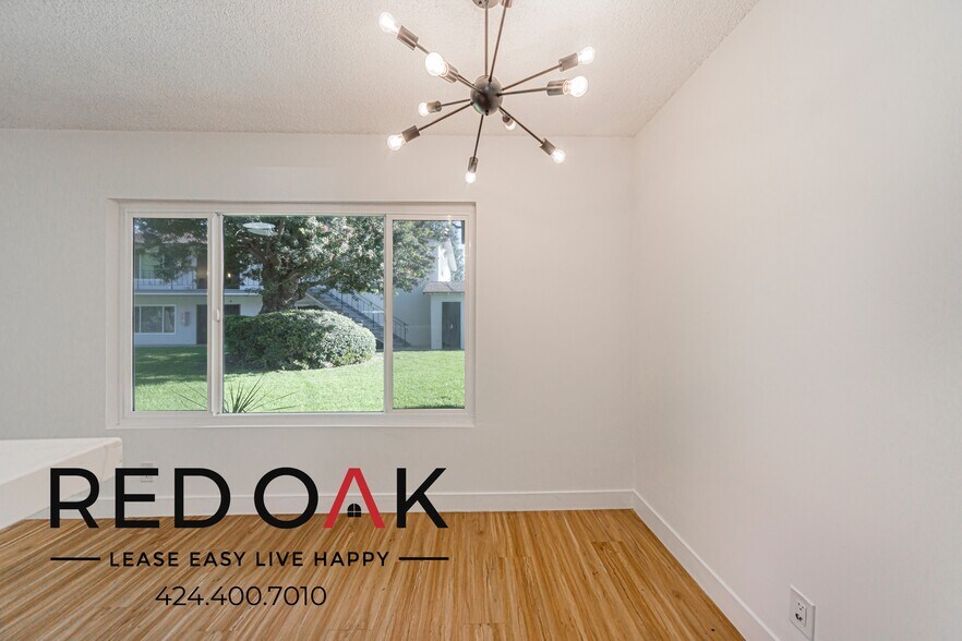 Building Photo - 12601 Kensington Ln