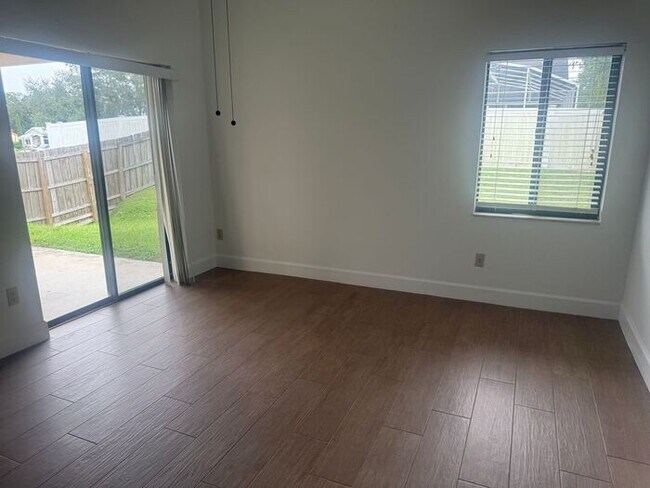 Building Photo - Charming Single-Family Home in Oviedo, FL