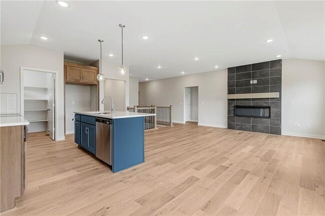 Building Photo - {17756} Brand New Reverse 1.5 + Finished Basement + Community Pool