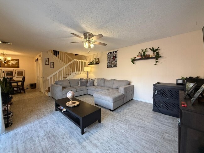 Building Photo - 1021 Springdale Cir