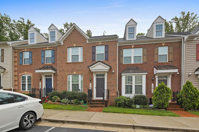 Building Photo - Clarksburg, MD