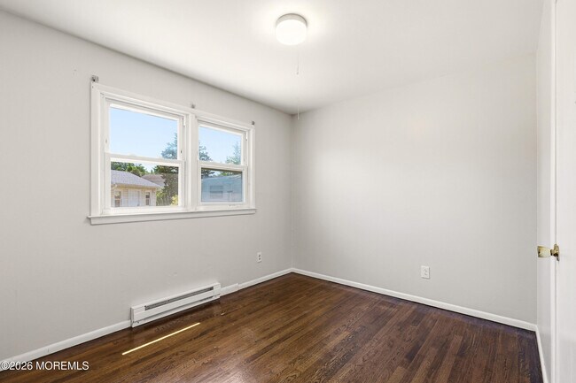 Building Photo - 319 Nautilus Blvd
