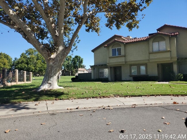 Building Photo - Beautiful CONDO for rent ! 1/2 OFF 1ST MONTH RENT!!