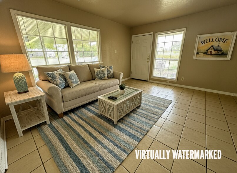 Building Photo - 912-912 Williamson Dr