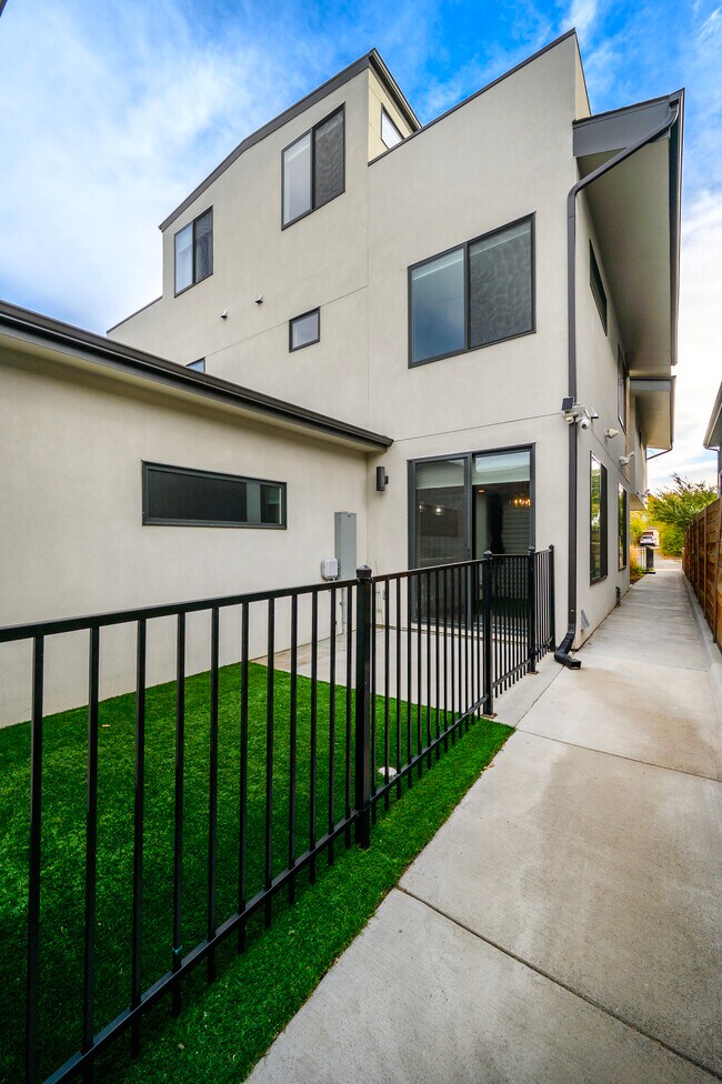 Yard - 2185 S Cherokee St