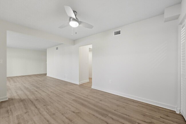 Building Photo - 5201 Atlantic Blvd