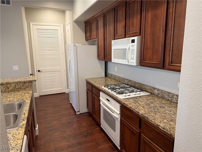 Building Photo - 56 E Serene Ave