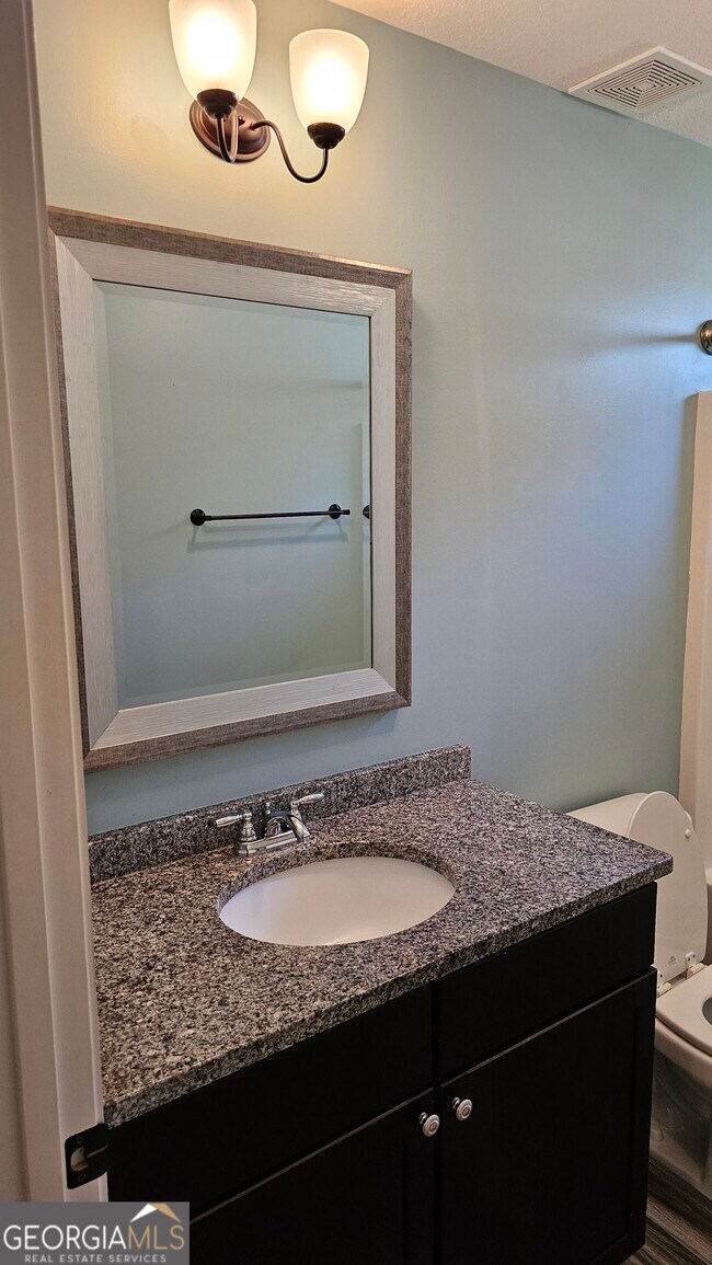 Building Photo - 304 Durgin Drive