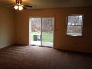 Building Photo - 120 Lottie Dr