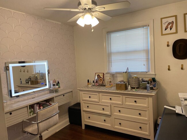 Building Photo - 2-Bedroom plus Office in Linthicum Heights