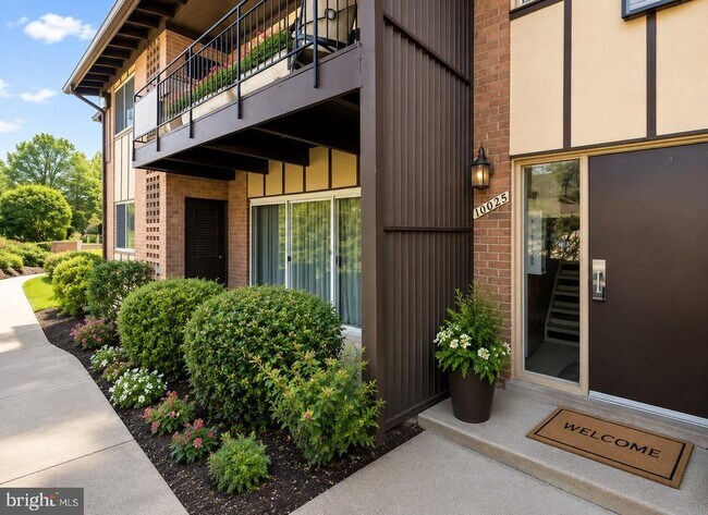 Building Photo - 10025 Fair Wds Dr