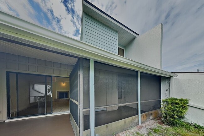 Building Photo - 479 Prestwick Pl