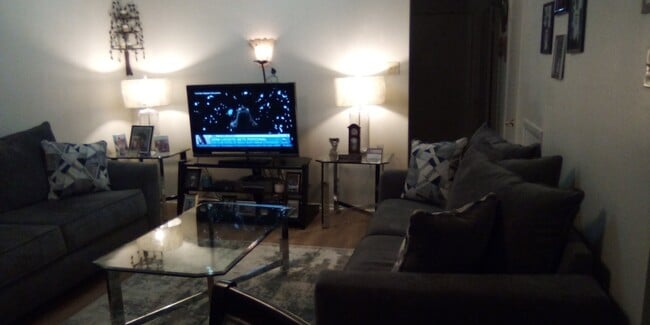 Building Photo - 16161 Tiger Bend Rd