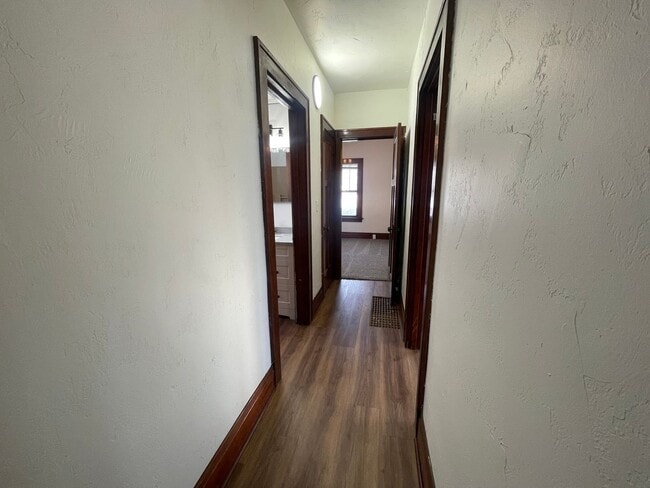 Building Photo - Click the “Apply Now” button or email wapmrentals@gmail.com for a prompt response.