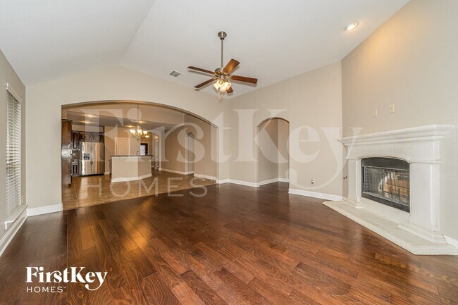 Building Photo - 151 Charleston Ln