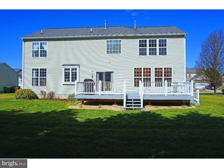 Building Photo - 5 W Minglewood Dr