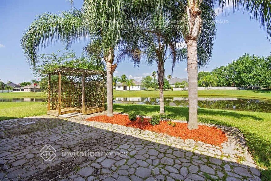 Building Photo - 14074 Magnolia Glen Cir