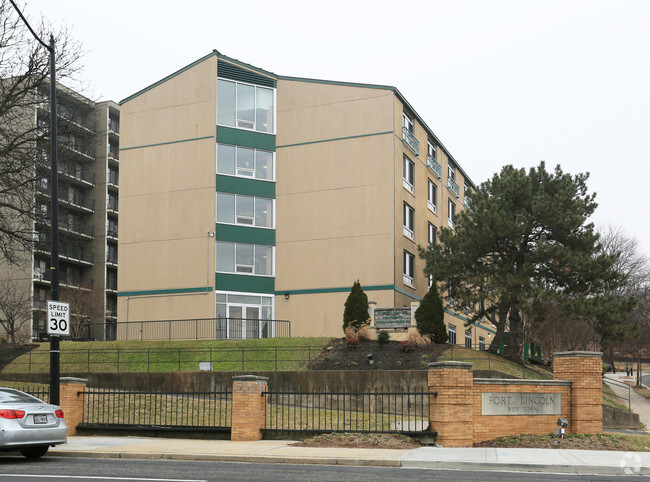 Building Photo - Fort Lincoln Apartments