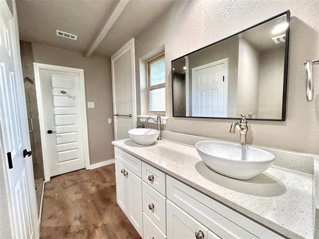 Building Photo - 3604 Chicosa Trail
