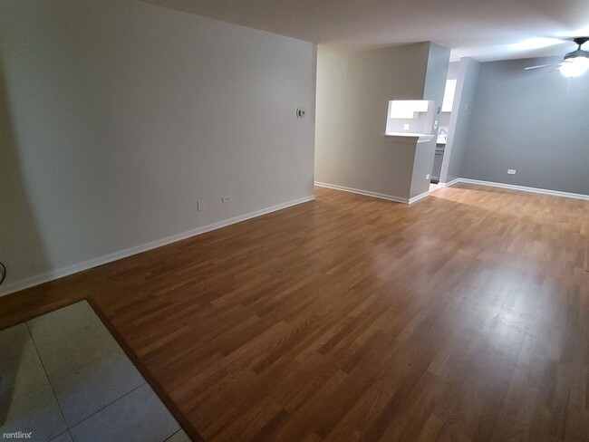 Building Photo - 2 br, 2 bath Condo - 1444 Stonebridge Circ...