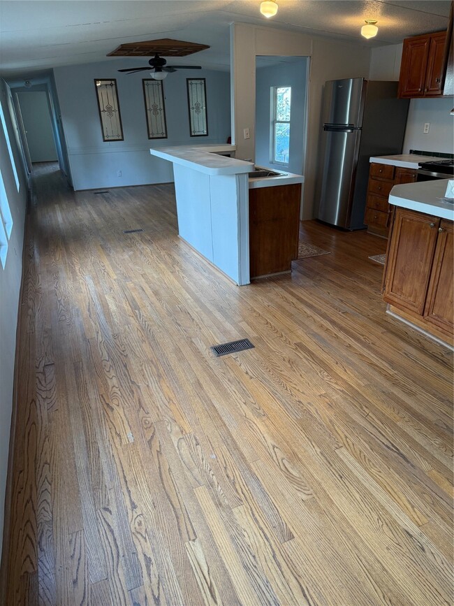 Building Photo - 8006 Palo Vista Dr