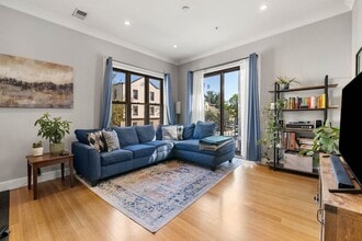 Building Photo - 88 B St