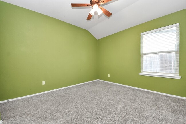 Building Photo - 3305 Jagged Crow Ln