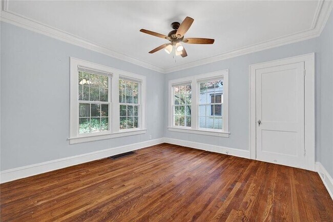 Building Photo - 444 Burlington Rd NE