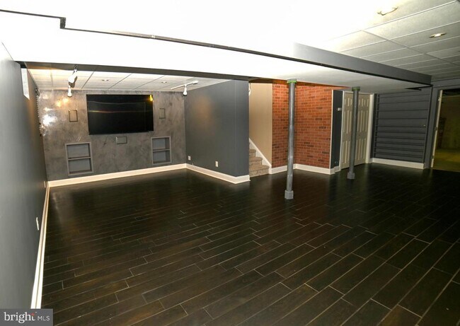 Building Photo - 134 Lydia Ln