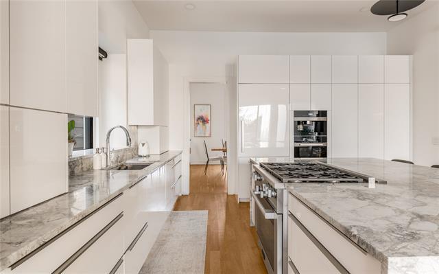 Building Photo - 4201 Potomac Ave