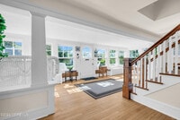 Building Photo - 424 Burlington Ave