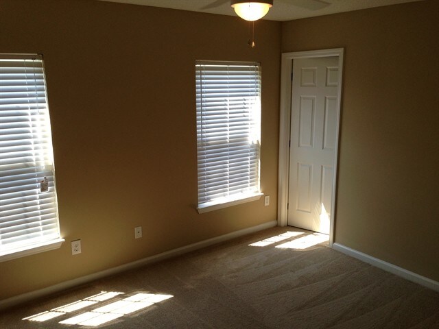 Building Photo - 161 Wildberry Ln