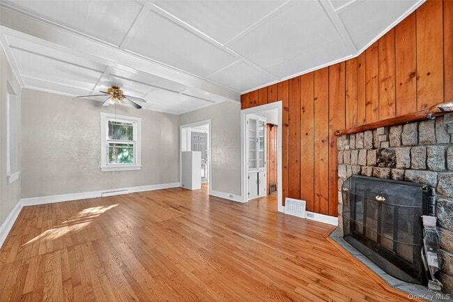 Building Photo - 171 West St