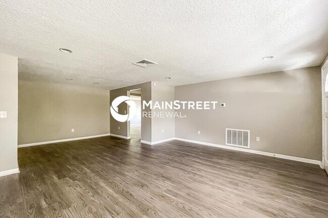 Building Photo - 7715 Cumber Dr